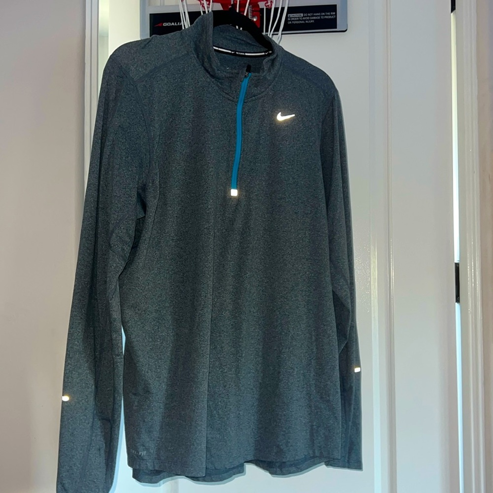 NIKE DRI-FIT Quarter Zip blueish gray